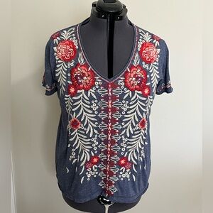 Johnny Was v-neck knit embroidered top - XL